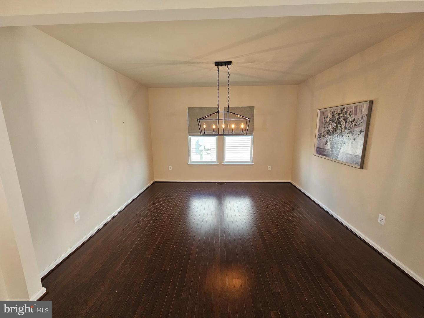 Photo 6 of 68 of 300 Norland Knoll Dr house