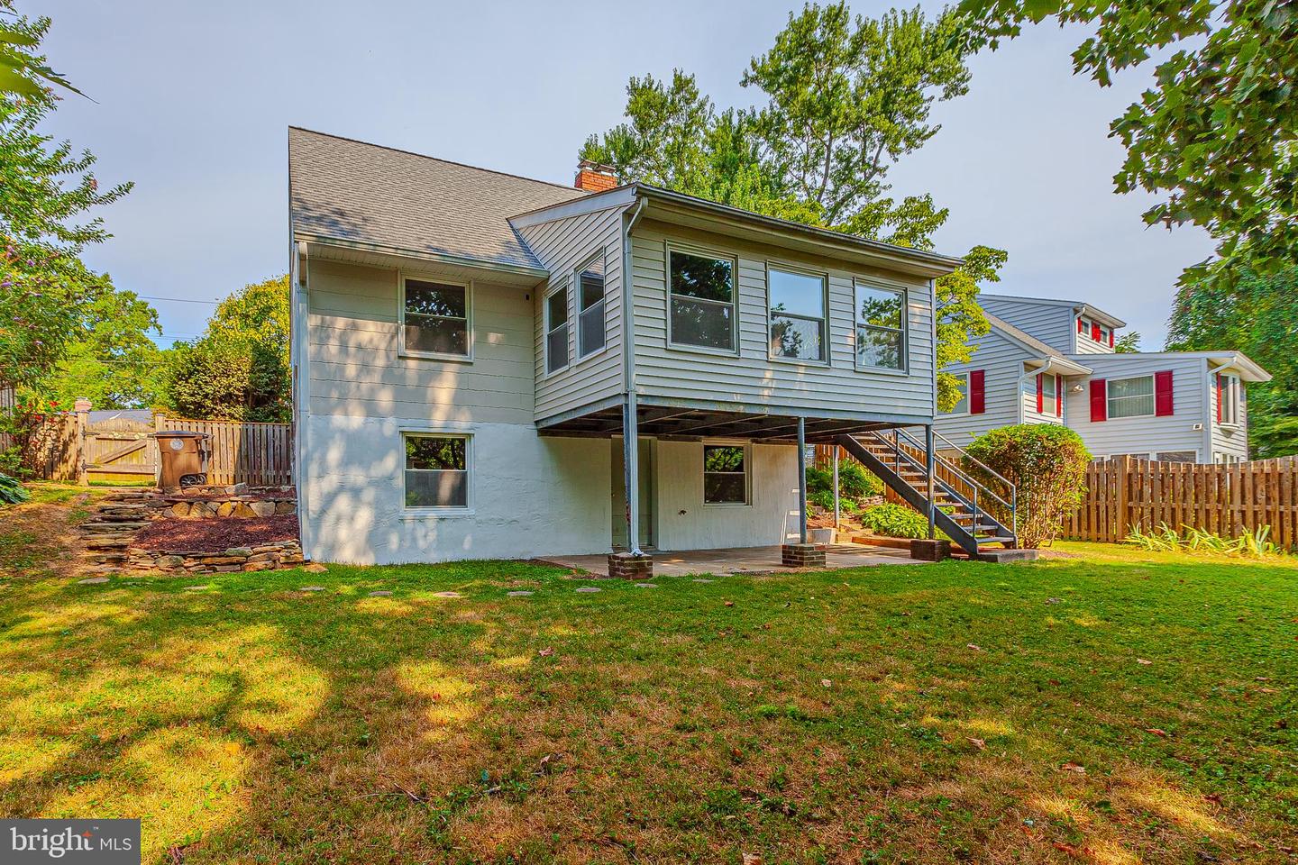 Photo 42 of 43 of 5810 Ridgway Ave house