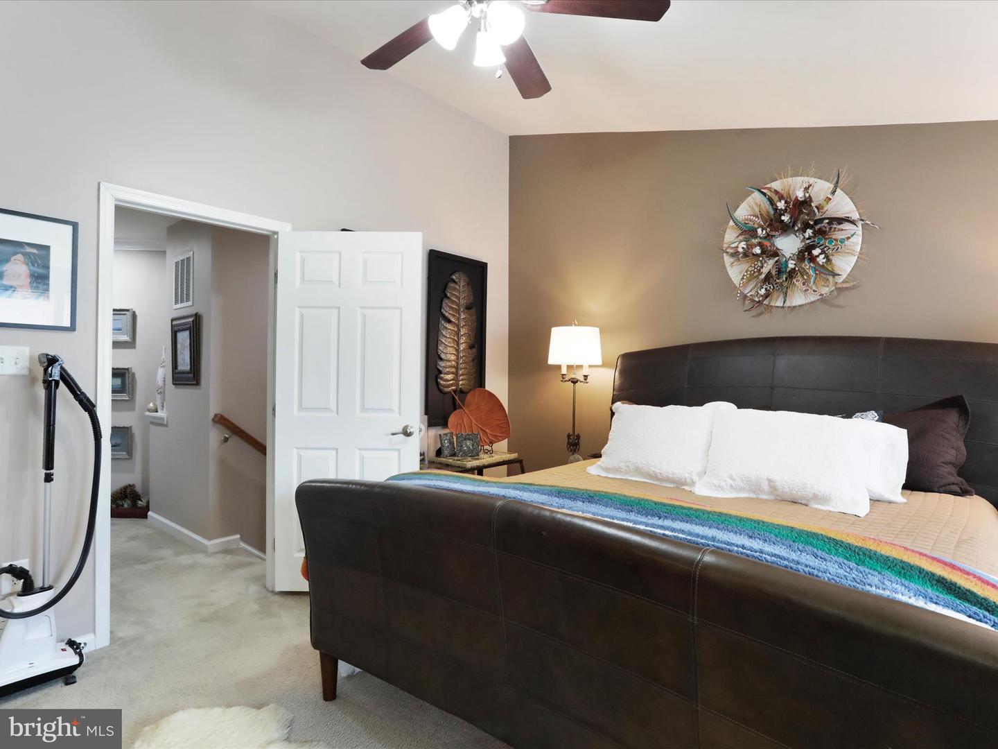 Photo 10 of 34 of 69 Don Quixote Dr townhome