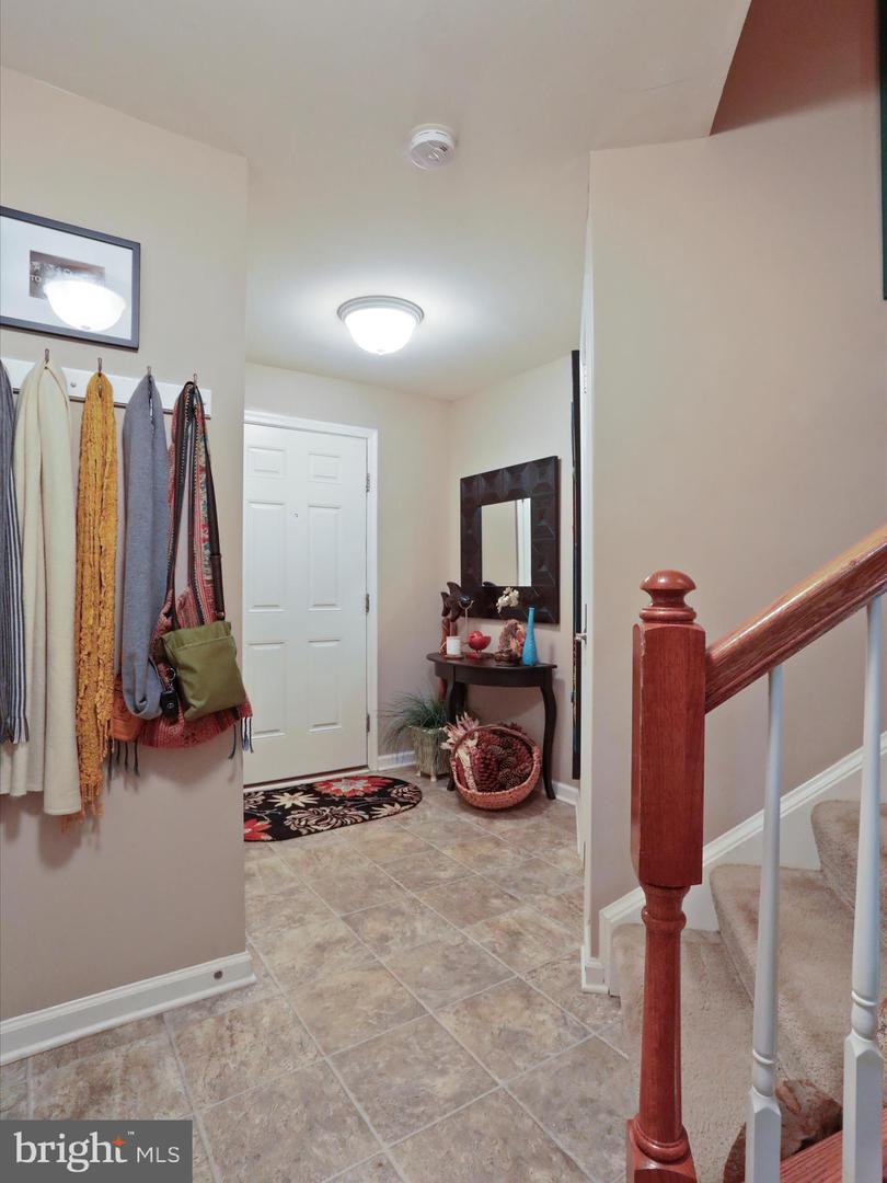 Photo 16 of 34 of 69 Don Quixote Dr townhome