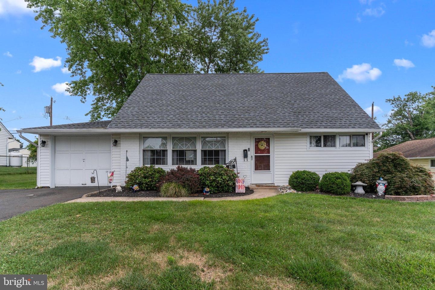 View Levittown, PA 19057 house