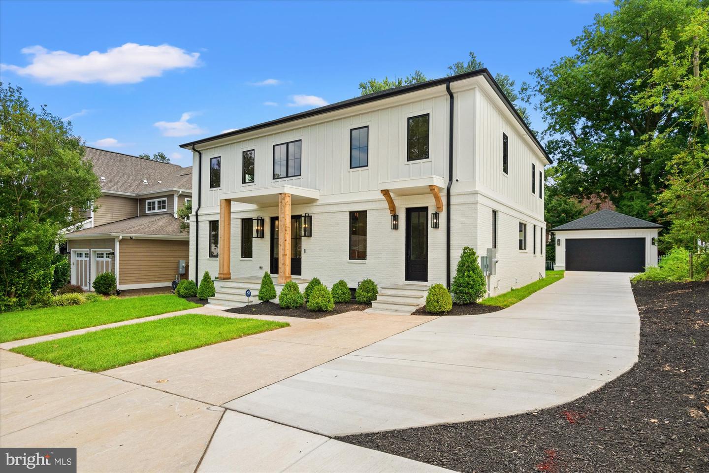 View Arlington, VA 22207 house