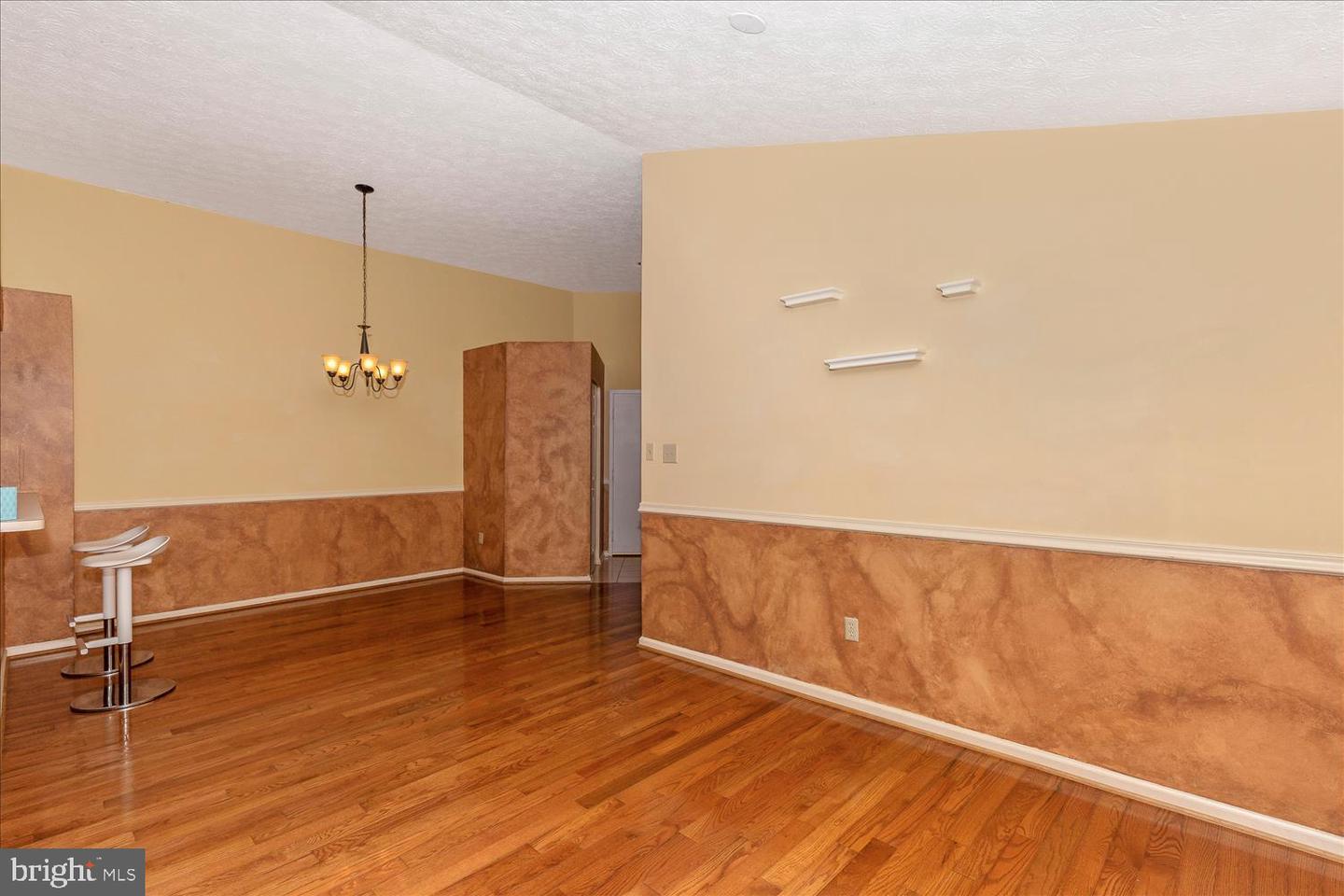 Photo 6 of 29 of 18708 CALEDONIA CT #L condo
