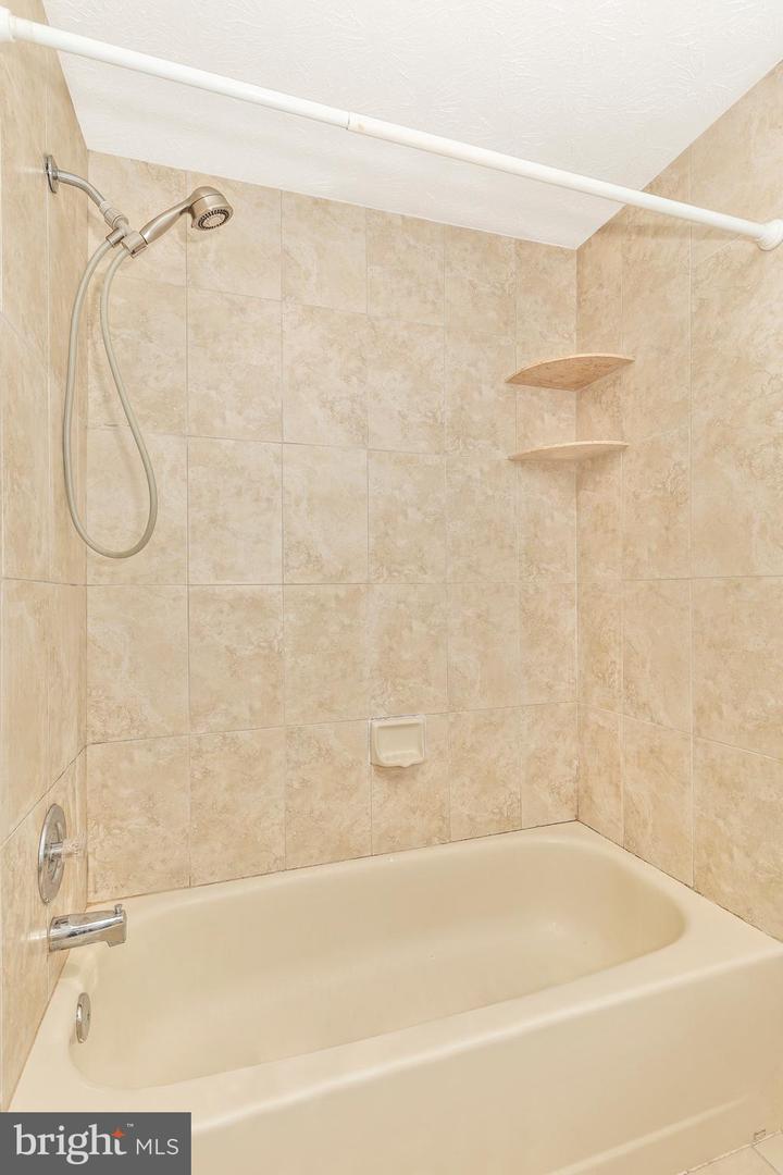 Photo 21 of 29 of 18708 CALEDONIA CT #L condo