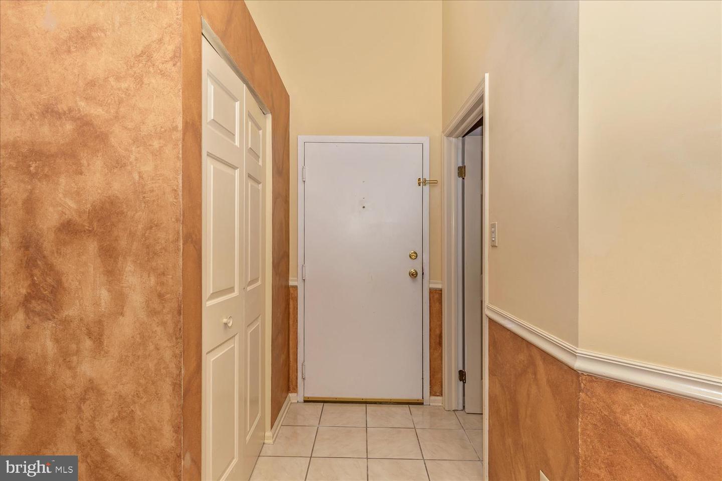 Photo 3 of 29 of 18708 CALEDONIA CT #L condo