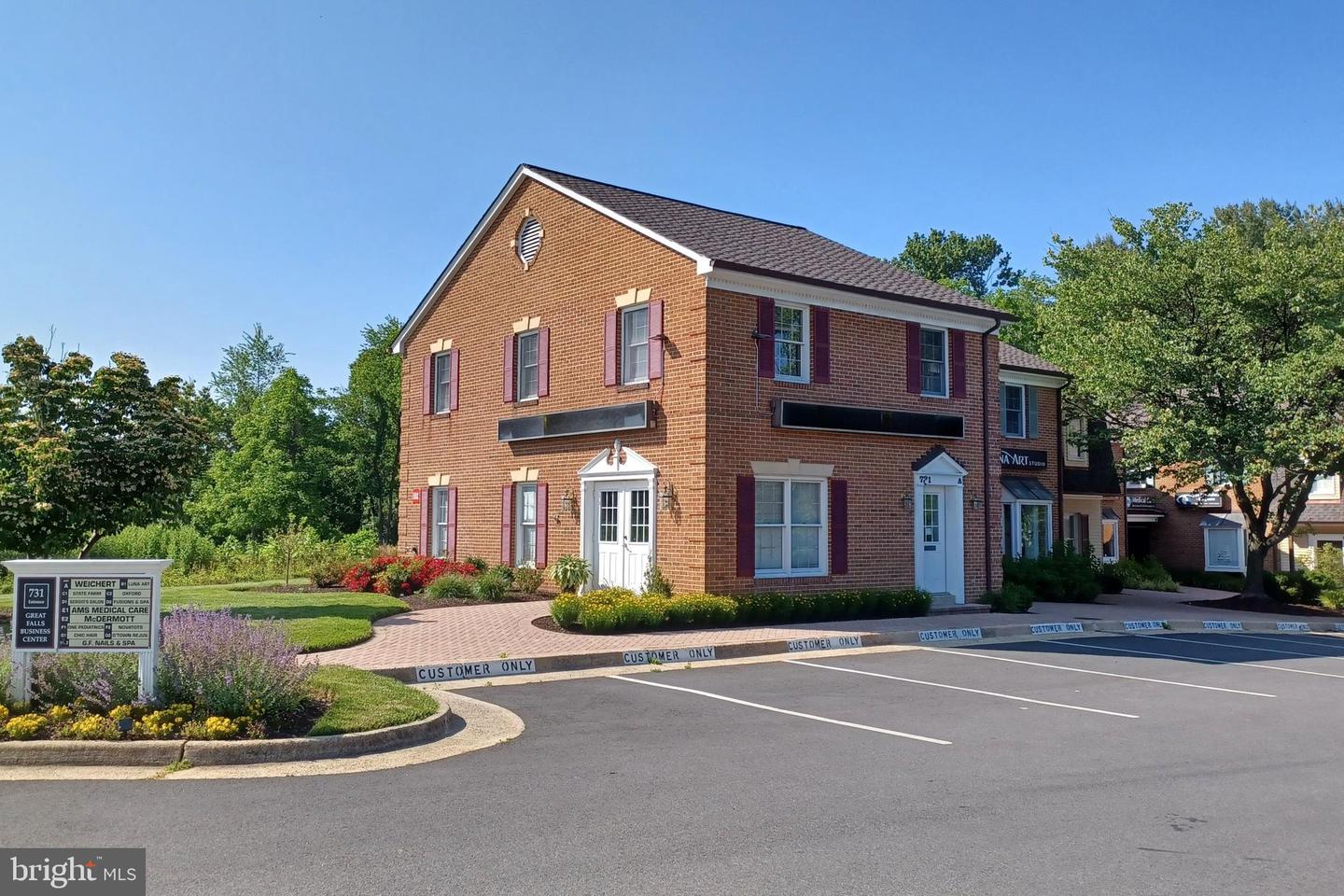 731 Walker Road Unit A1, A2, AND B2, Great Falls, VA, 22066