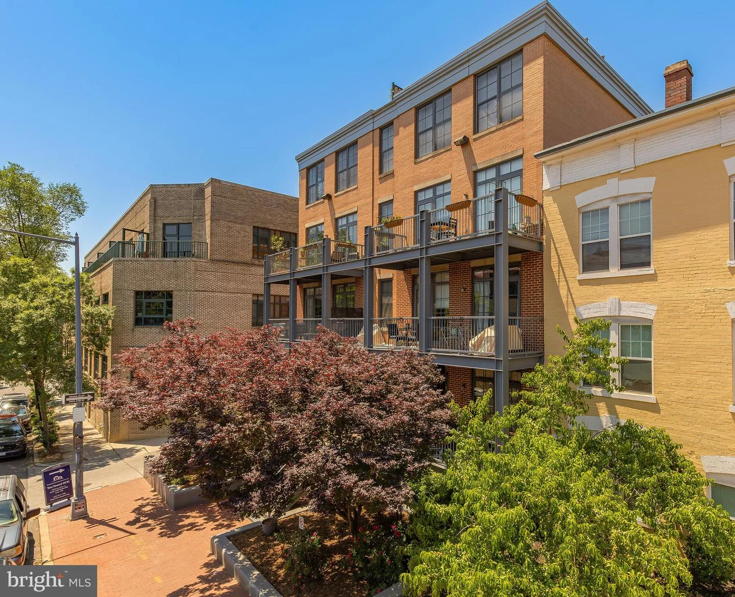 2412 17th Street NW Unit C-03