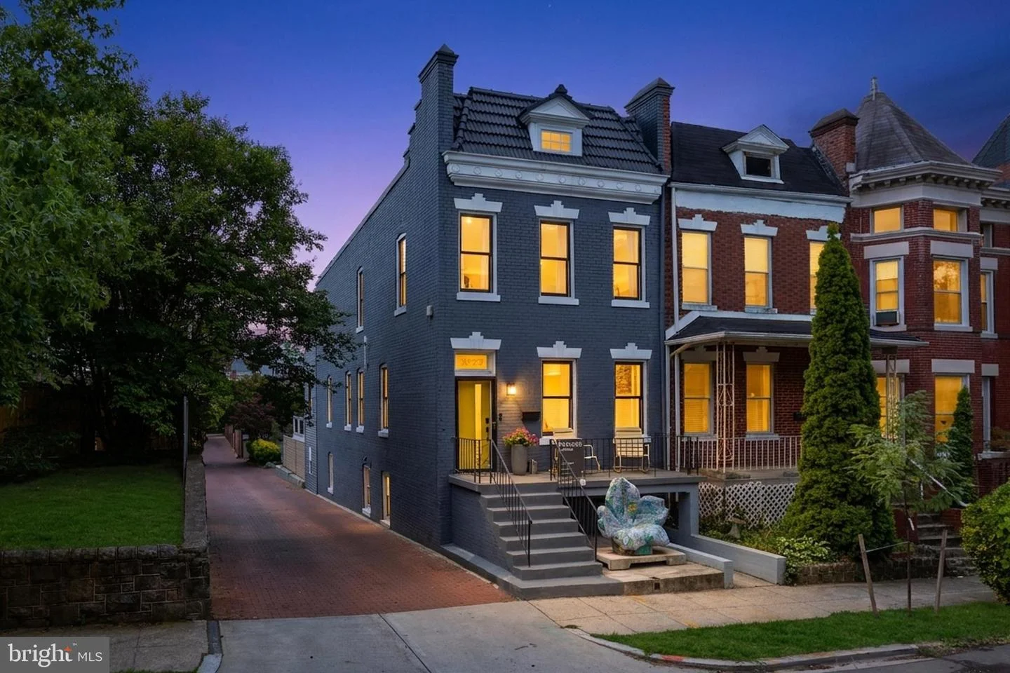 22 V Street NW