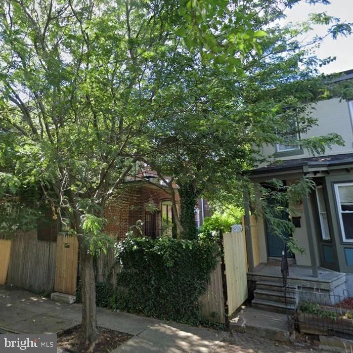 3958 Melon Street