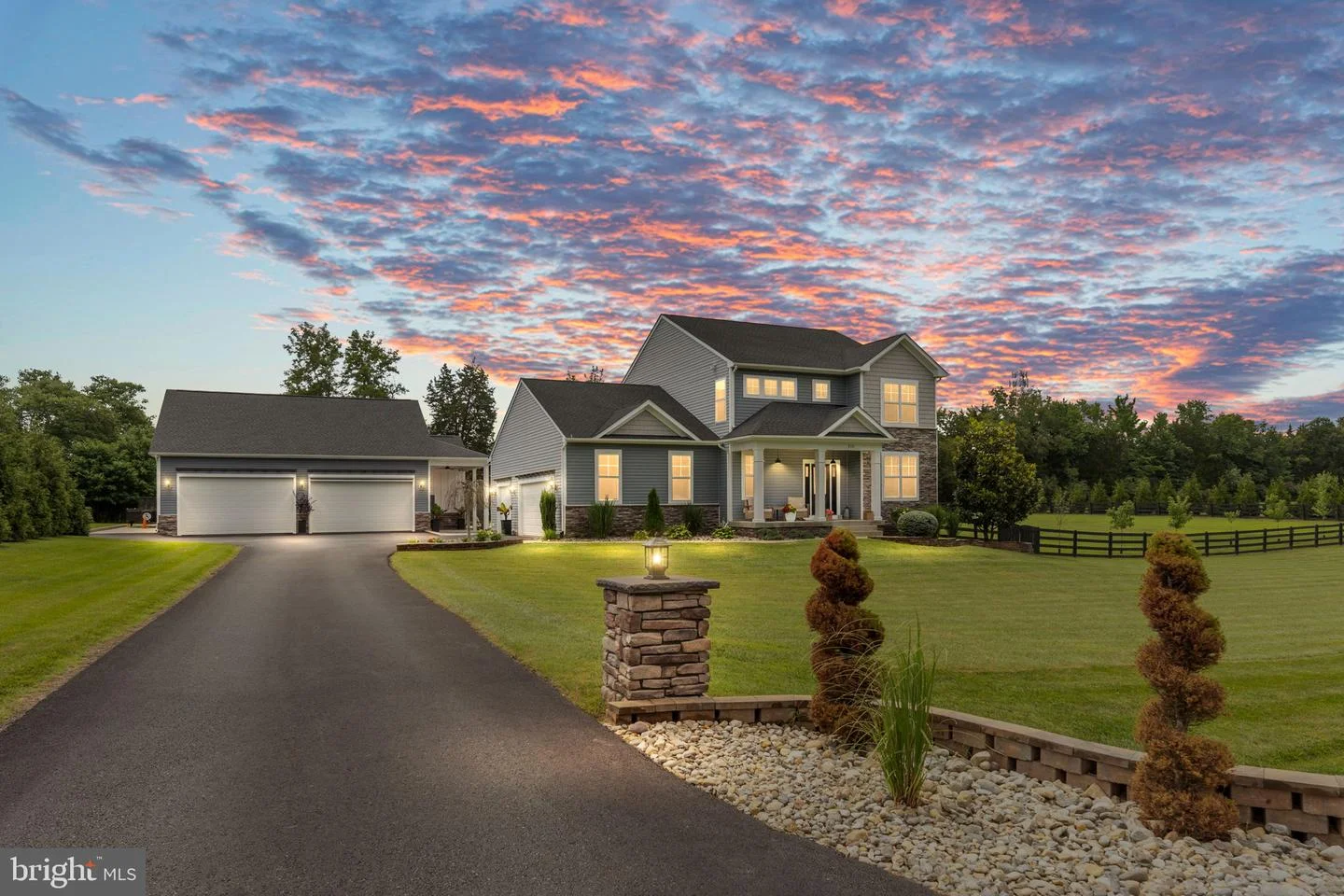 215 Saddle Ridge Lane