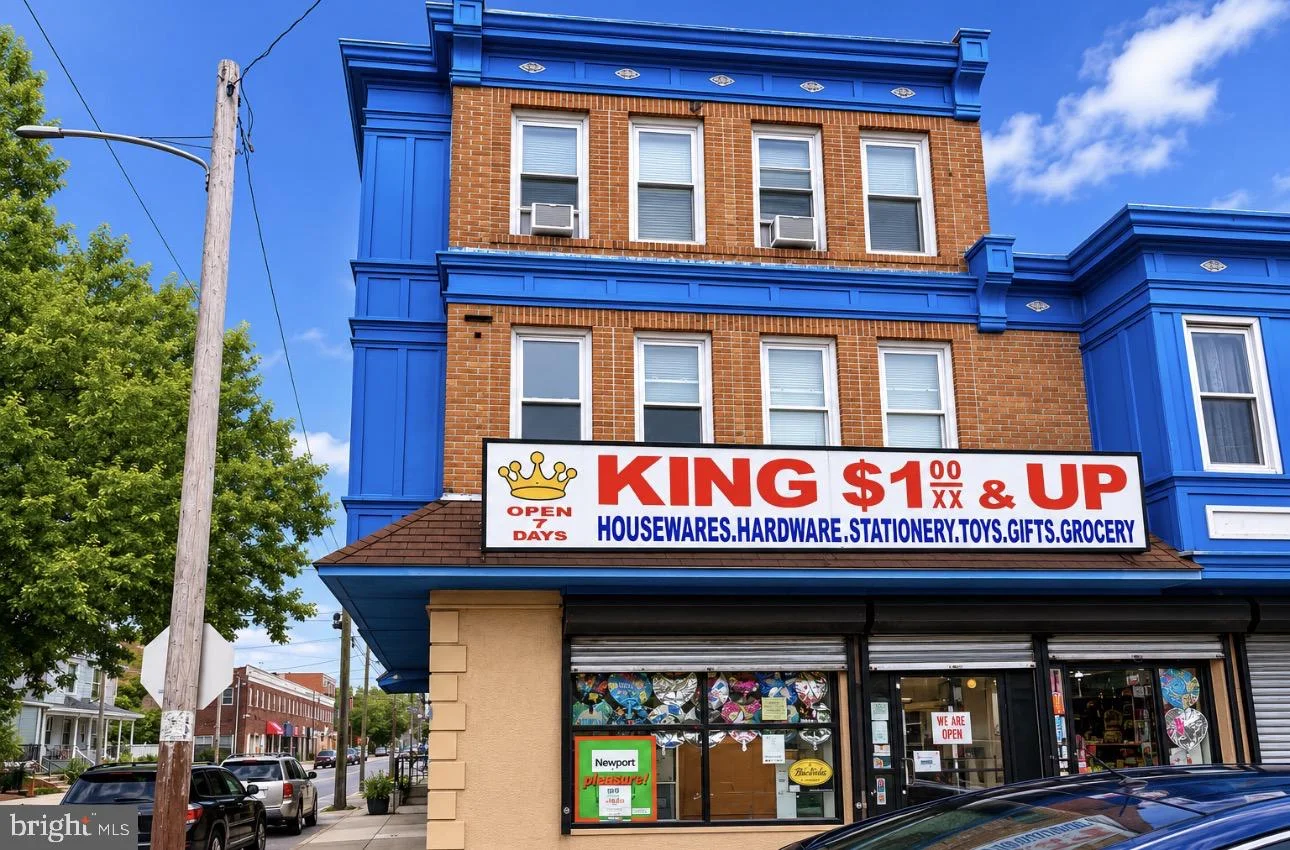 2200 W Erie Avenue