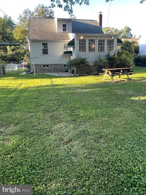 Photo 4 of 26 of 307 5th Ave house