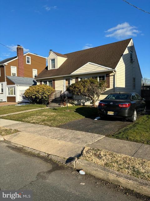 Single Family Residence in Ewing NJ 432 Greenway AVENUE 3.jpg