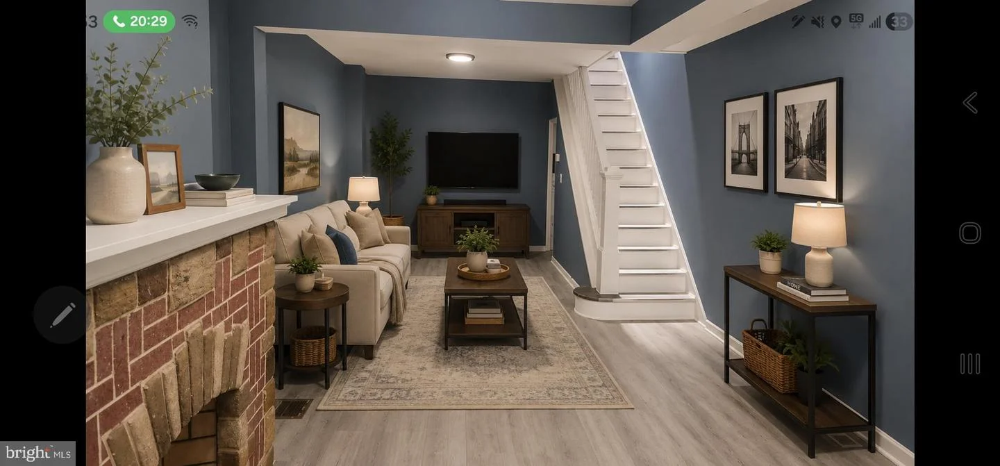 2865 W Lafayette Avenue
