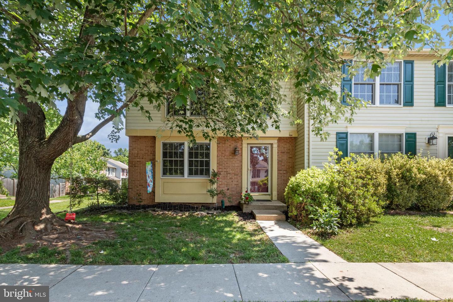 Photo 1 of 30 of 1110 Stevenson Ct townhome