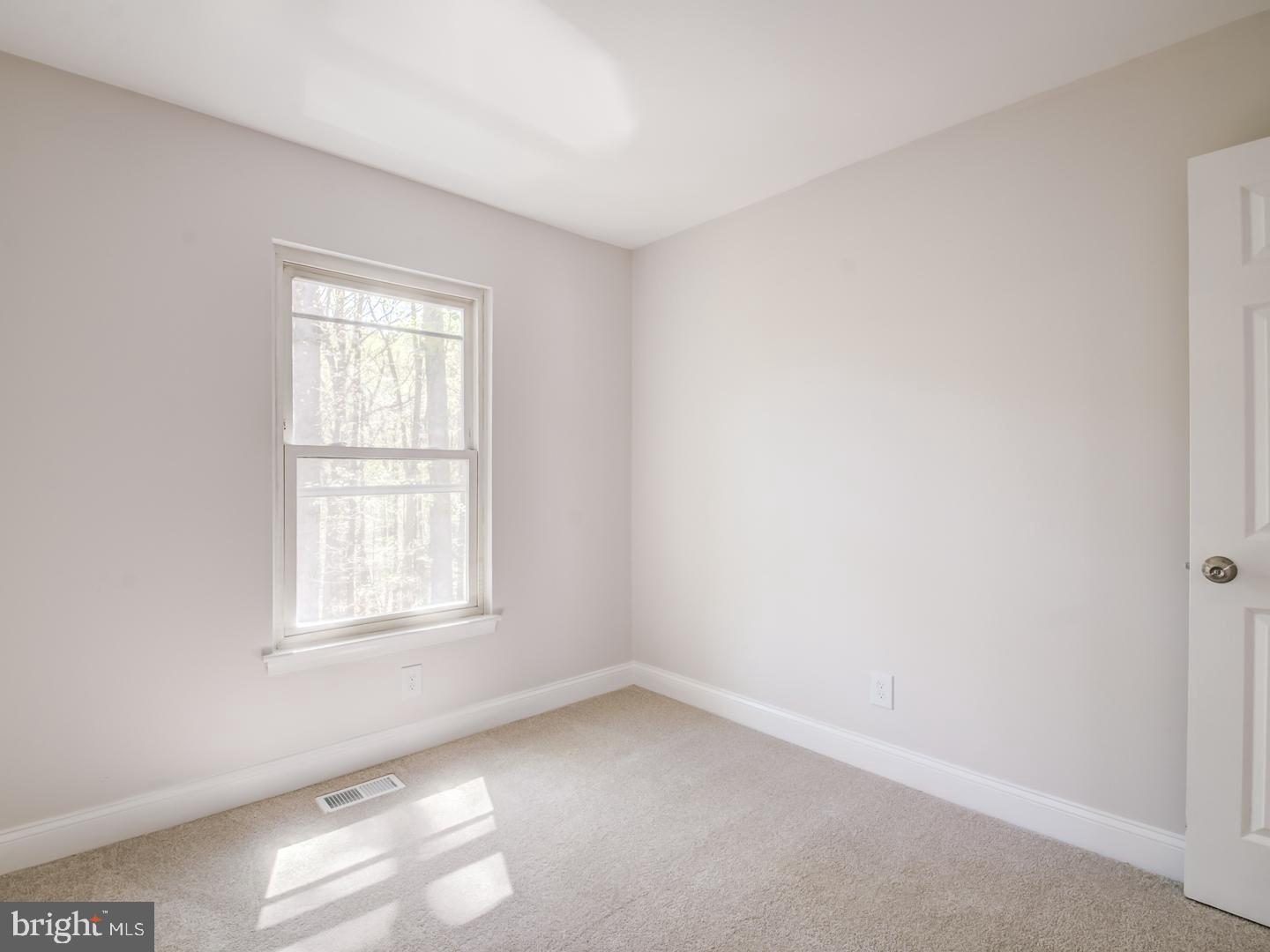 Photo 28 of 47 of 3803 Lansdale Ct #67-11 townhome