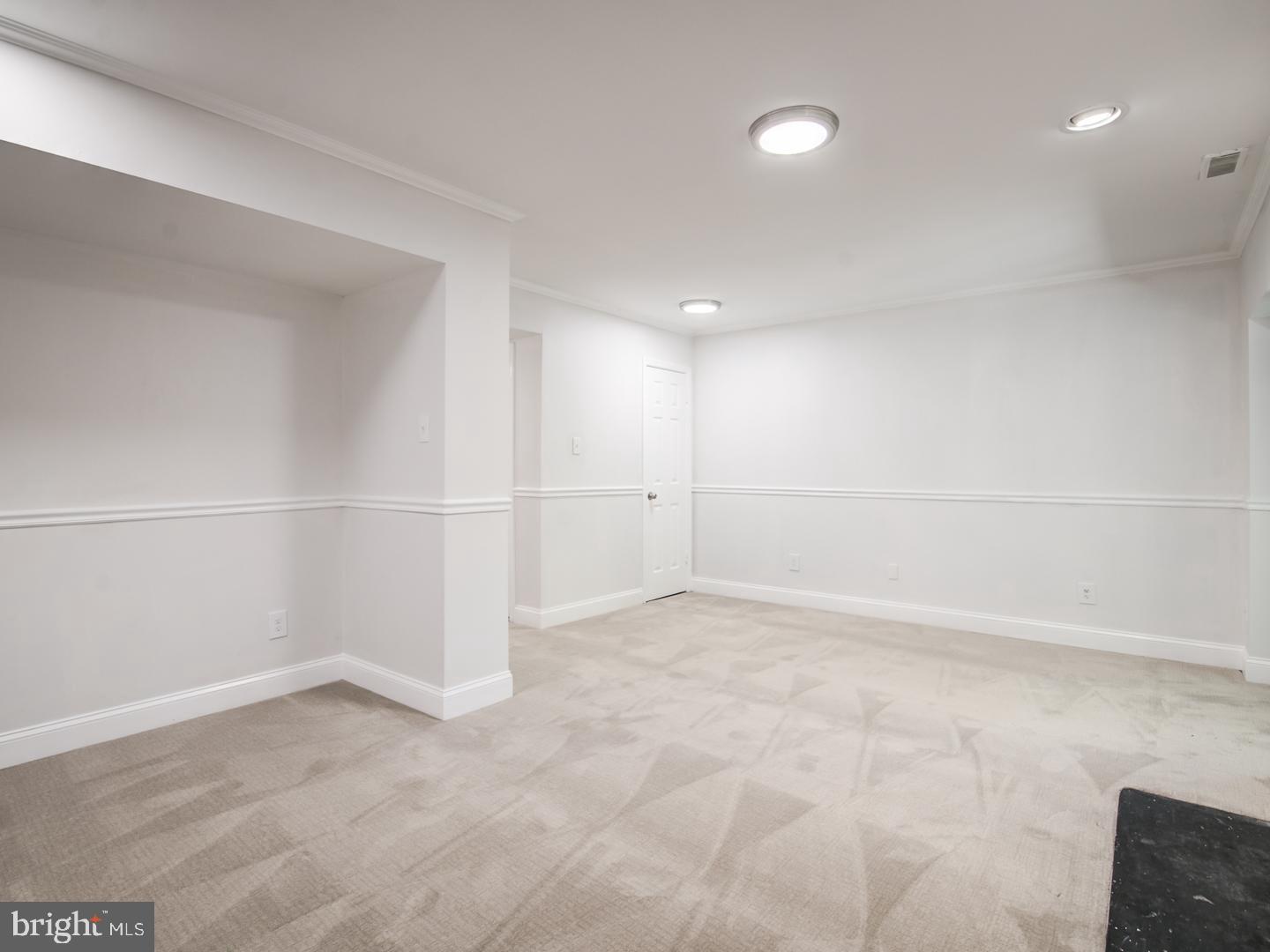 Photo 17 of 47 of 3803 Lansdale Ct #67-11 townhome