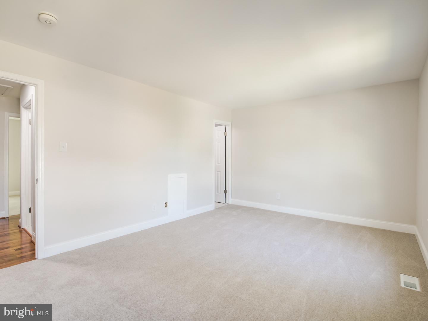 Photo 35 of 47 of 3803 Lansdale Ct #67-11 townhome