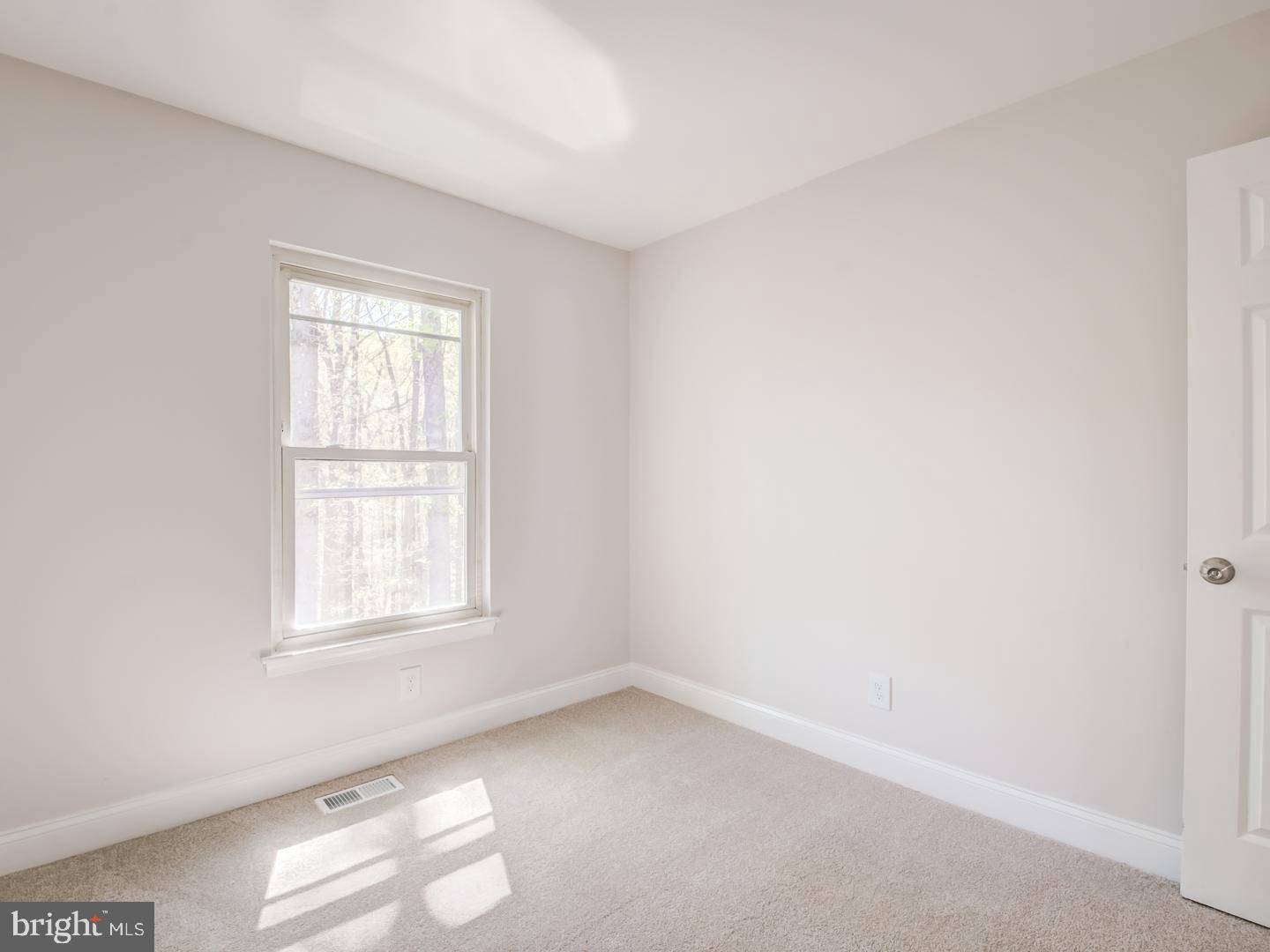 Photo 29 of 47 of 3803 Lansdale Ct #67-11 townhome