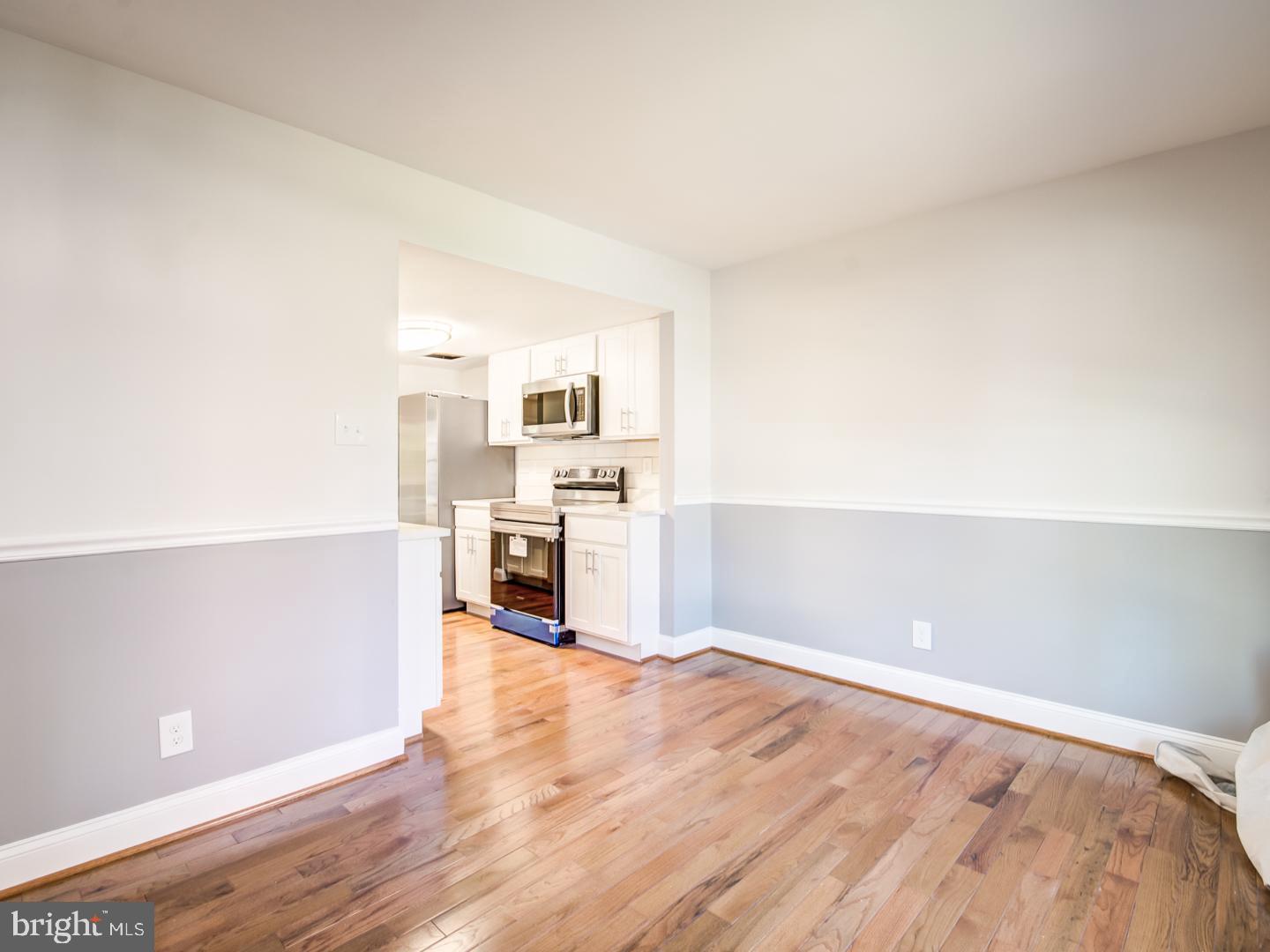 Photo 5 of 47 of 3803 Lansdale Ct #67-11 townhome