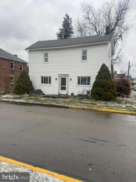 216 Wayne Street St, Roscoe, PA, 15477