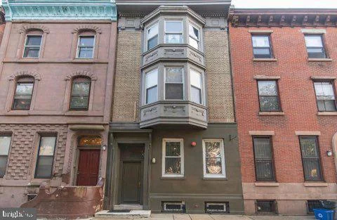 1726 W Girard Avenue