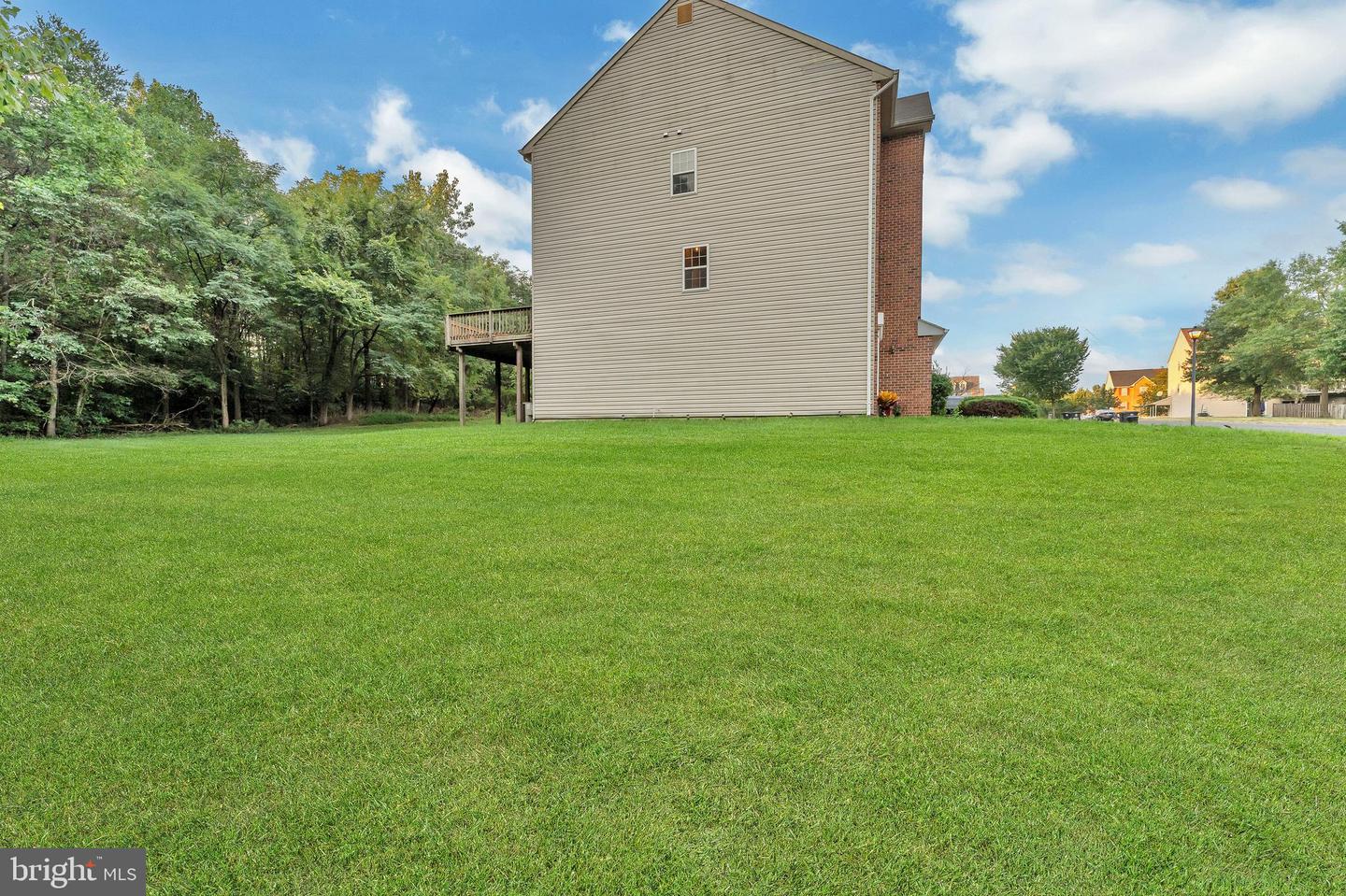 Photo 4 of 34 of 8800 Hardesty Dr townhome