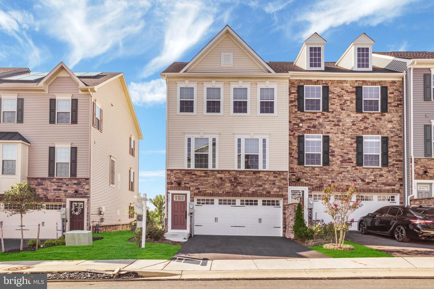 View Brooklyn Park, MD 21225 townhome