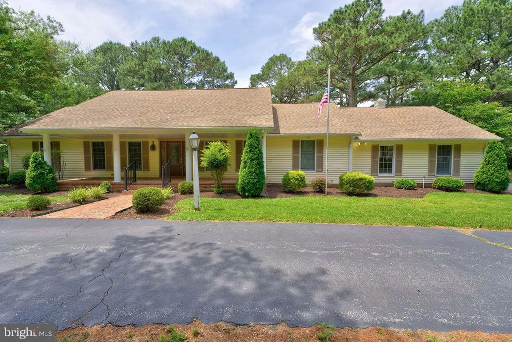 30124 Peggy Lane