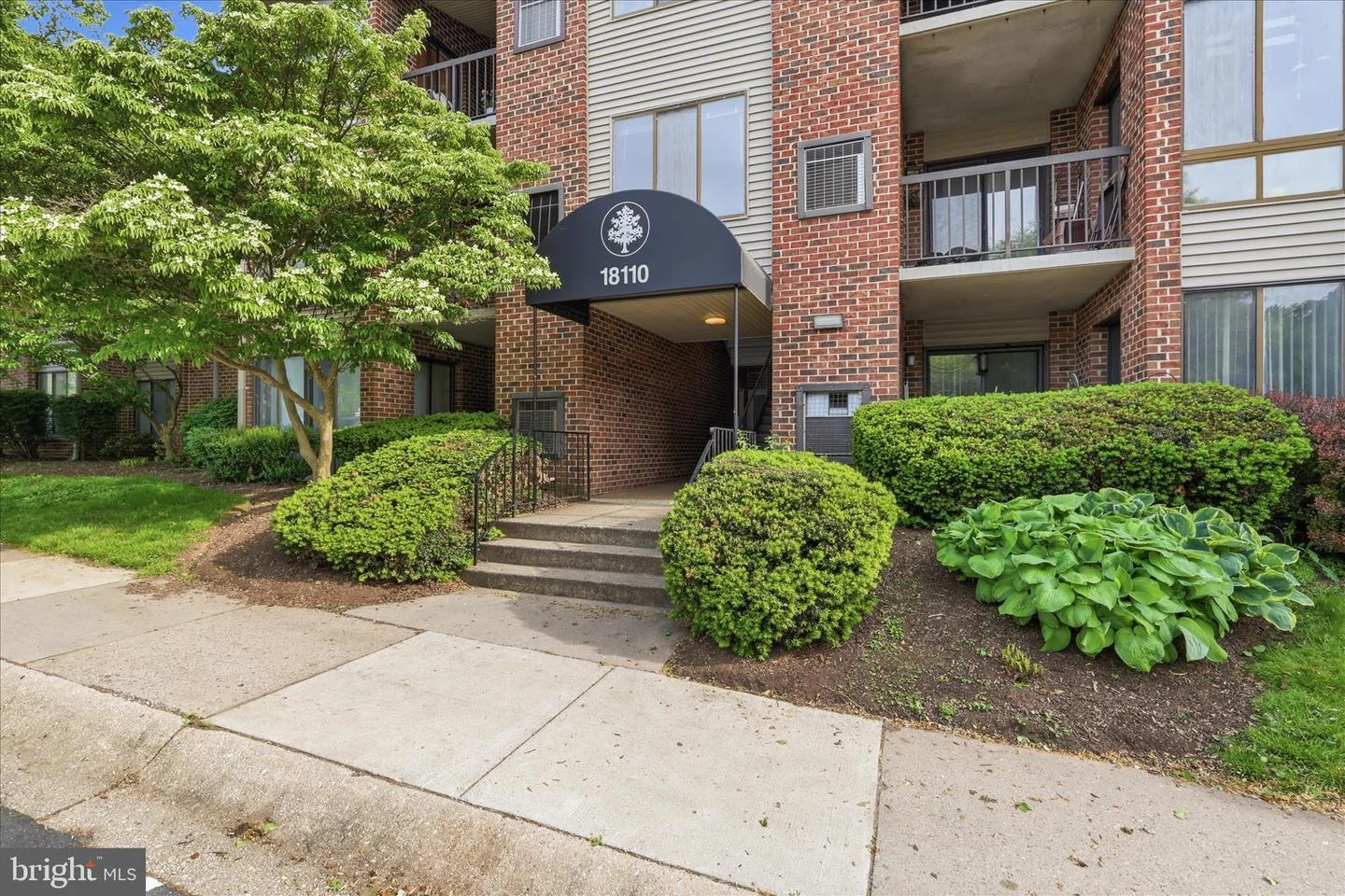 18110 Chalet Drive Unit 104