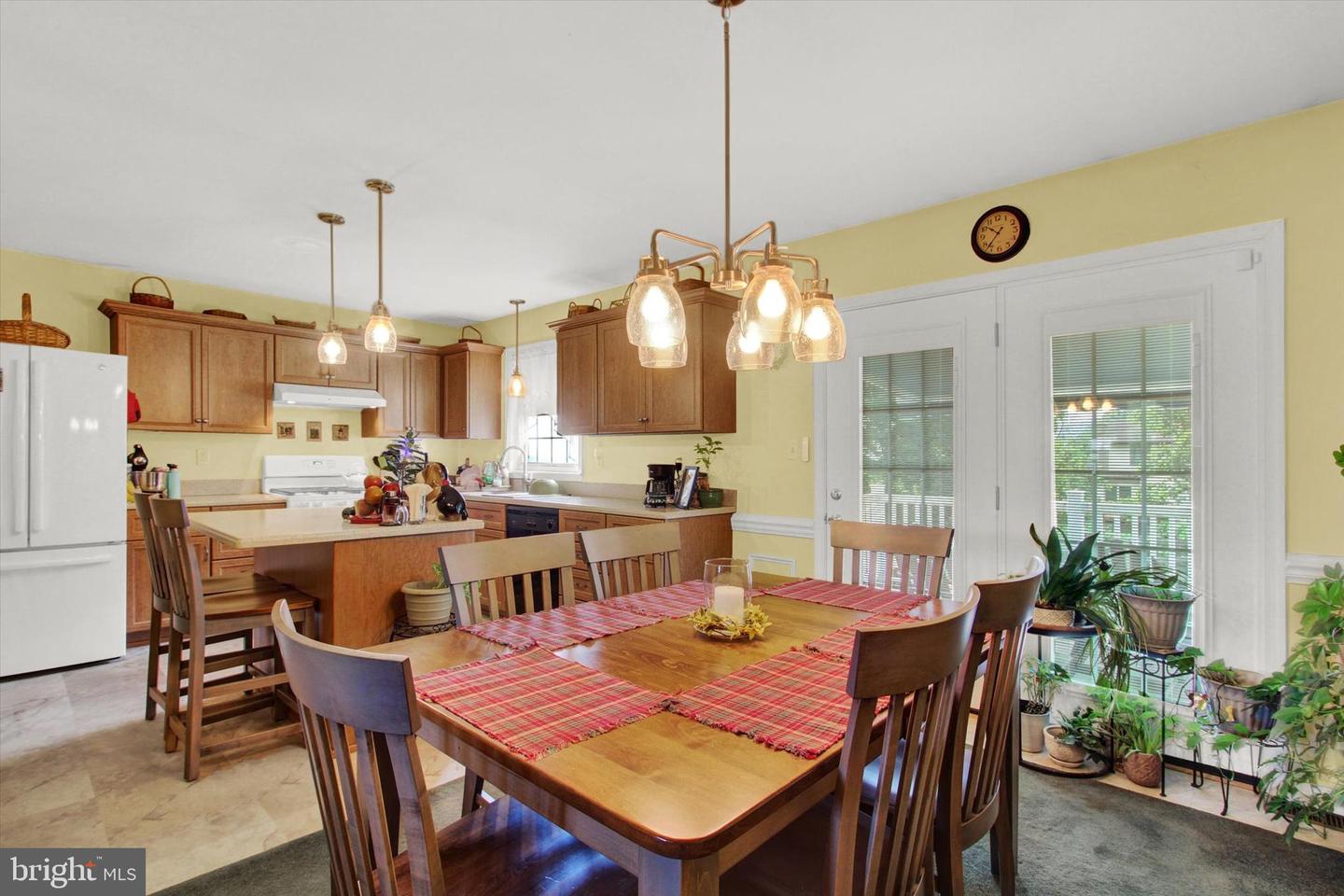 Photo 3 of 28 of 21 Fruitwood Trl house