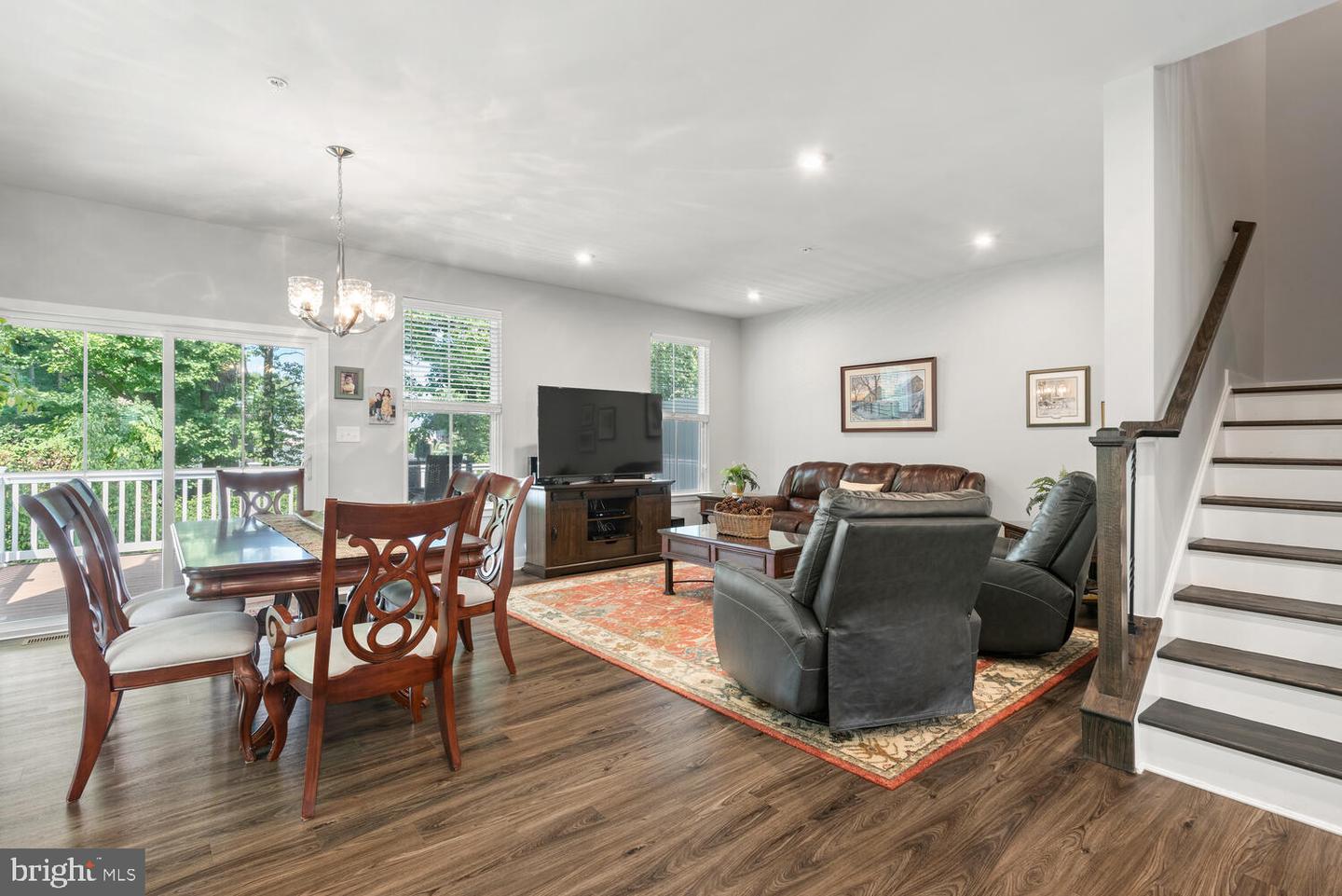 Photo 14 of 39 of 1231 Benjamin Dr townhome