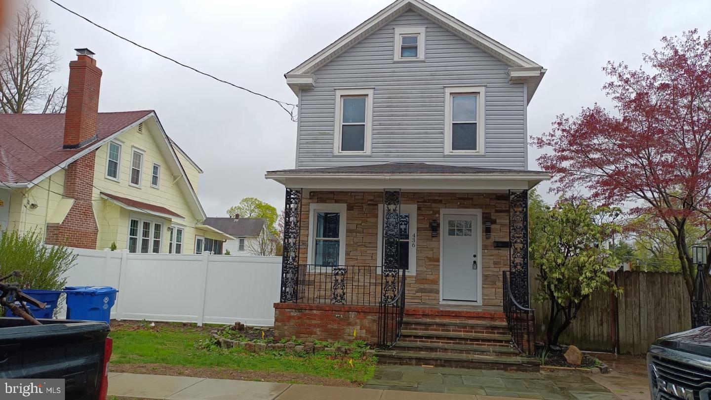 Listing image 4