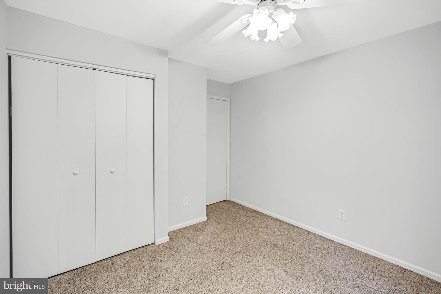 Photo 16 of 22 of 441 Atlanta Ct condo