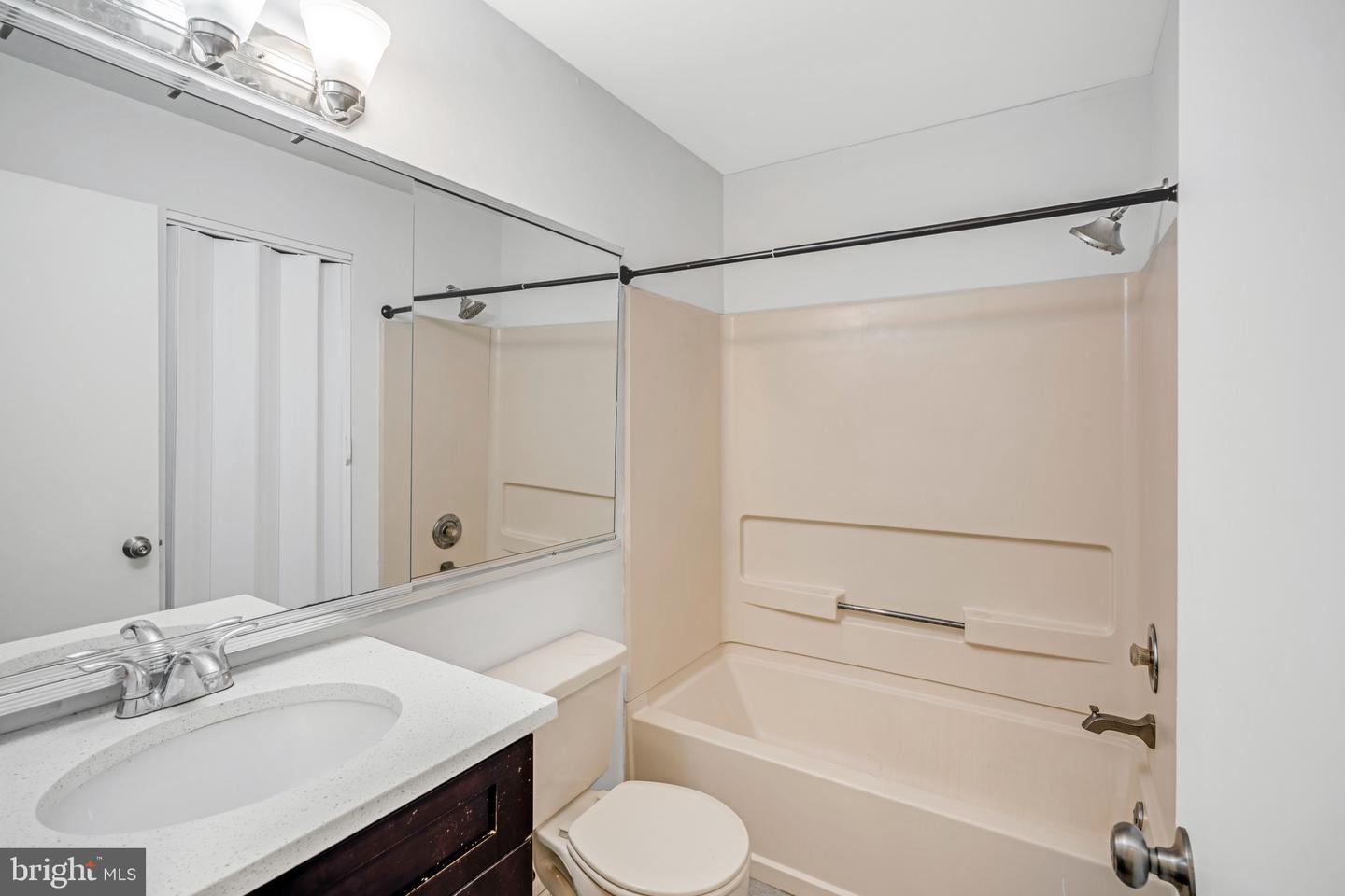 Photo 19 of 22 of 441 Atlanta Ct condo