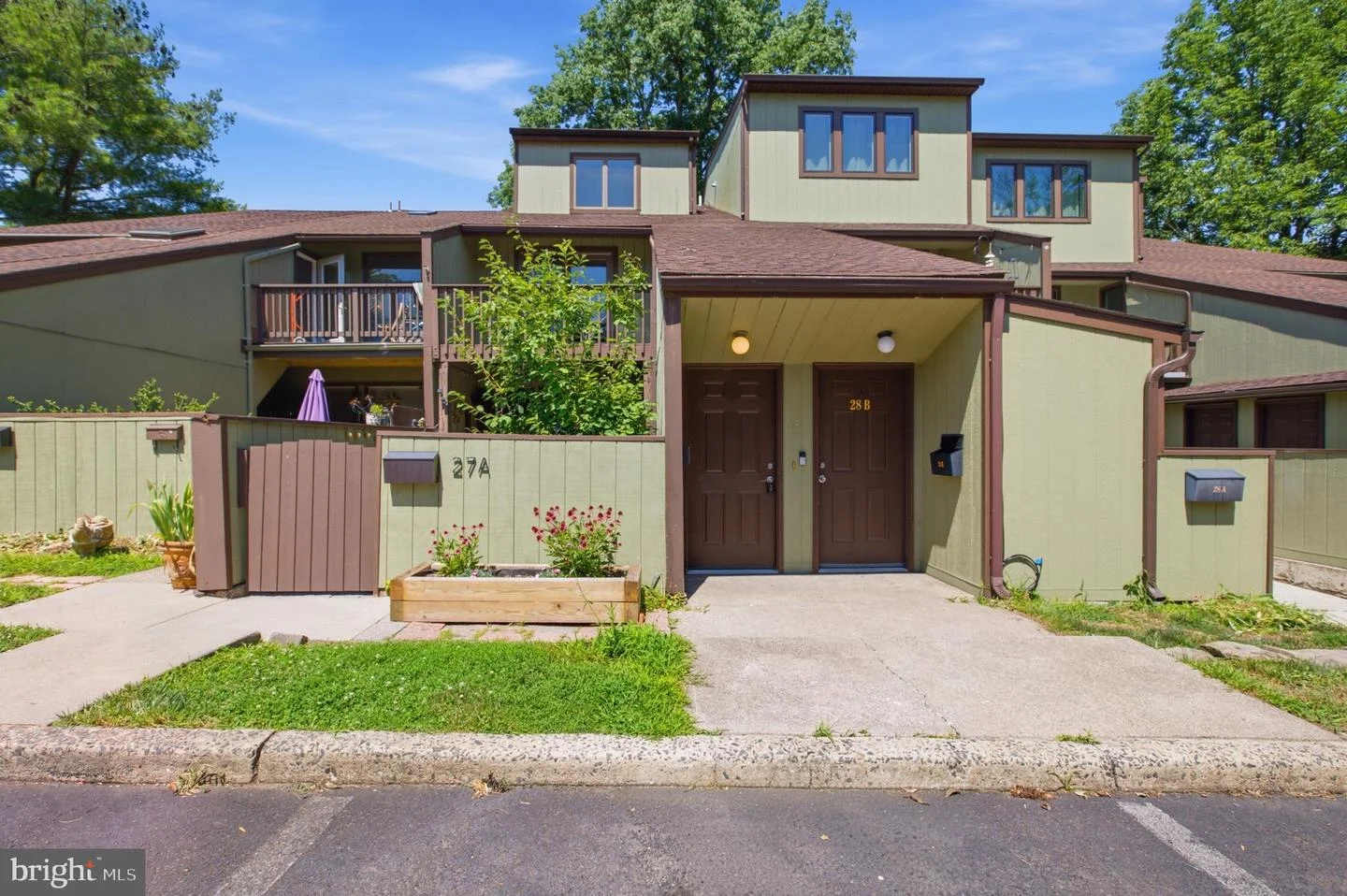 27 Darien Unit 27B