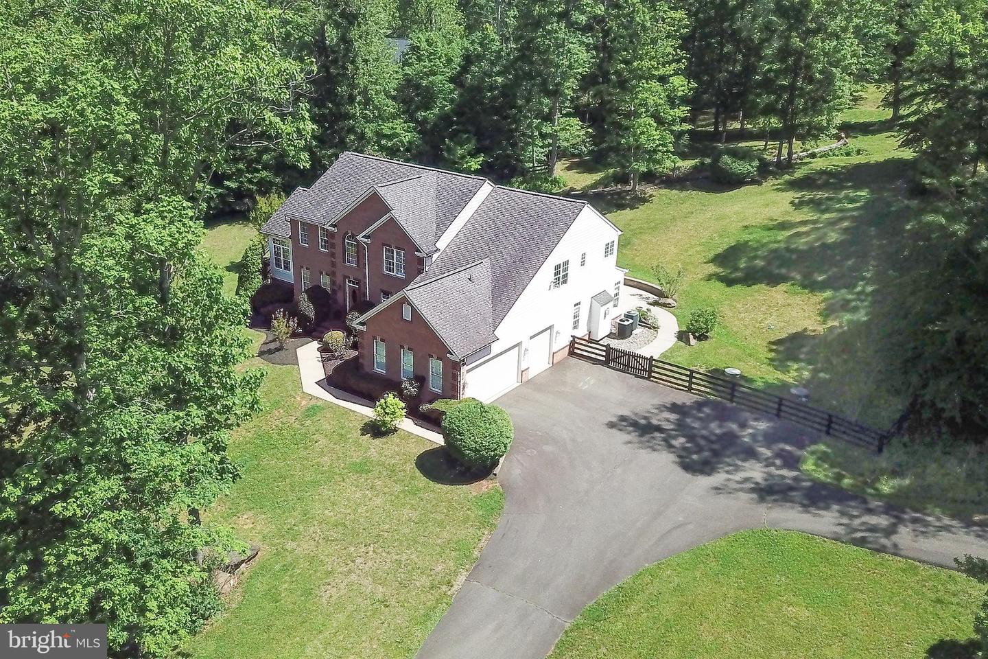 7165 Dudie Road, Marshall, VA, 20115