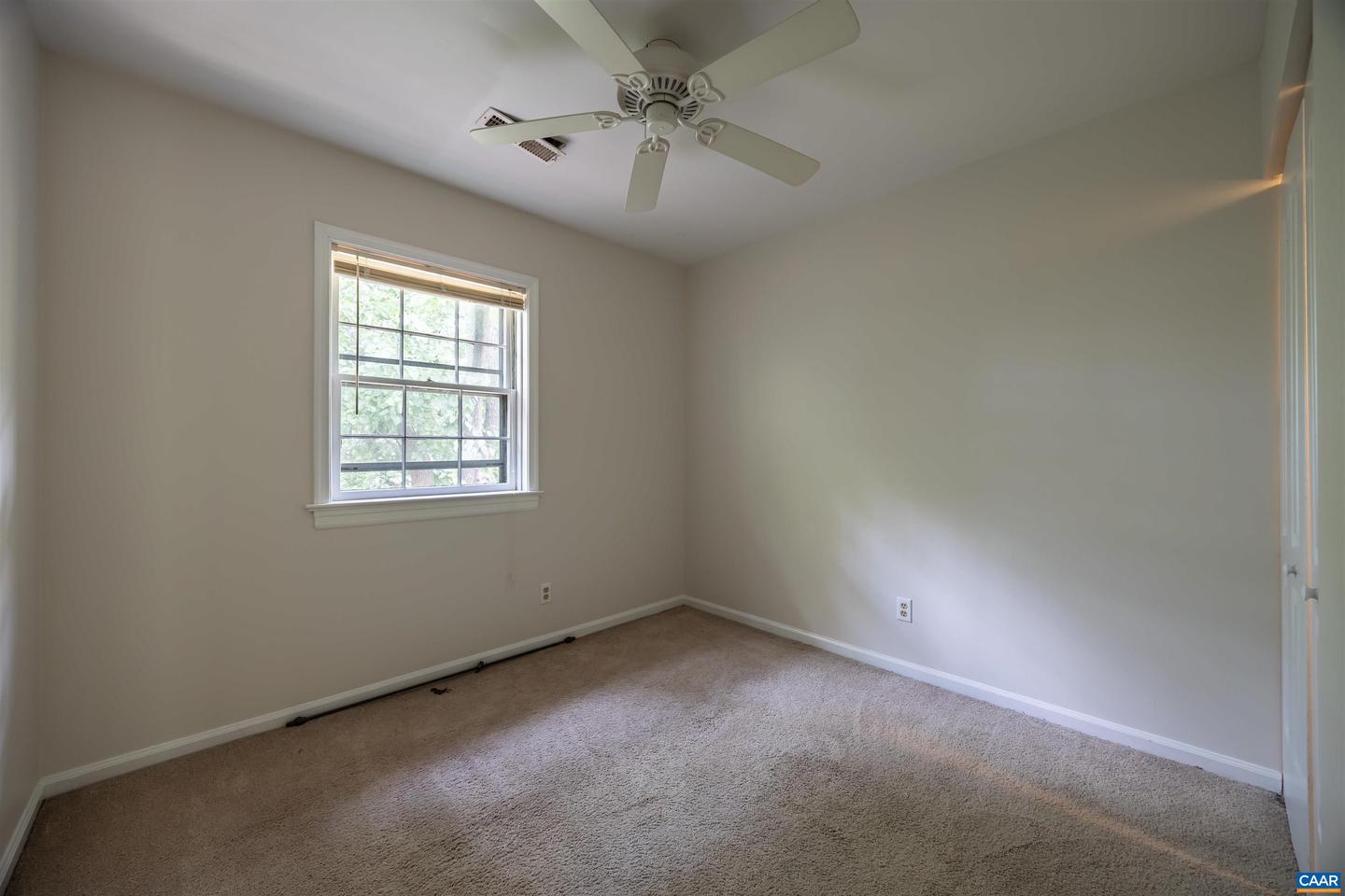 Photo 6 of 34 of 13 Georgetown Green townhome