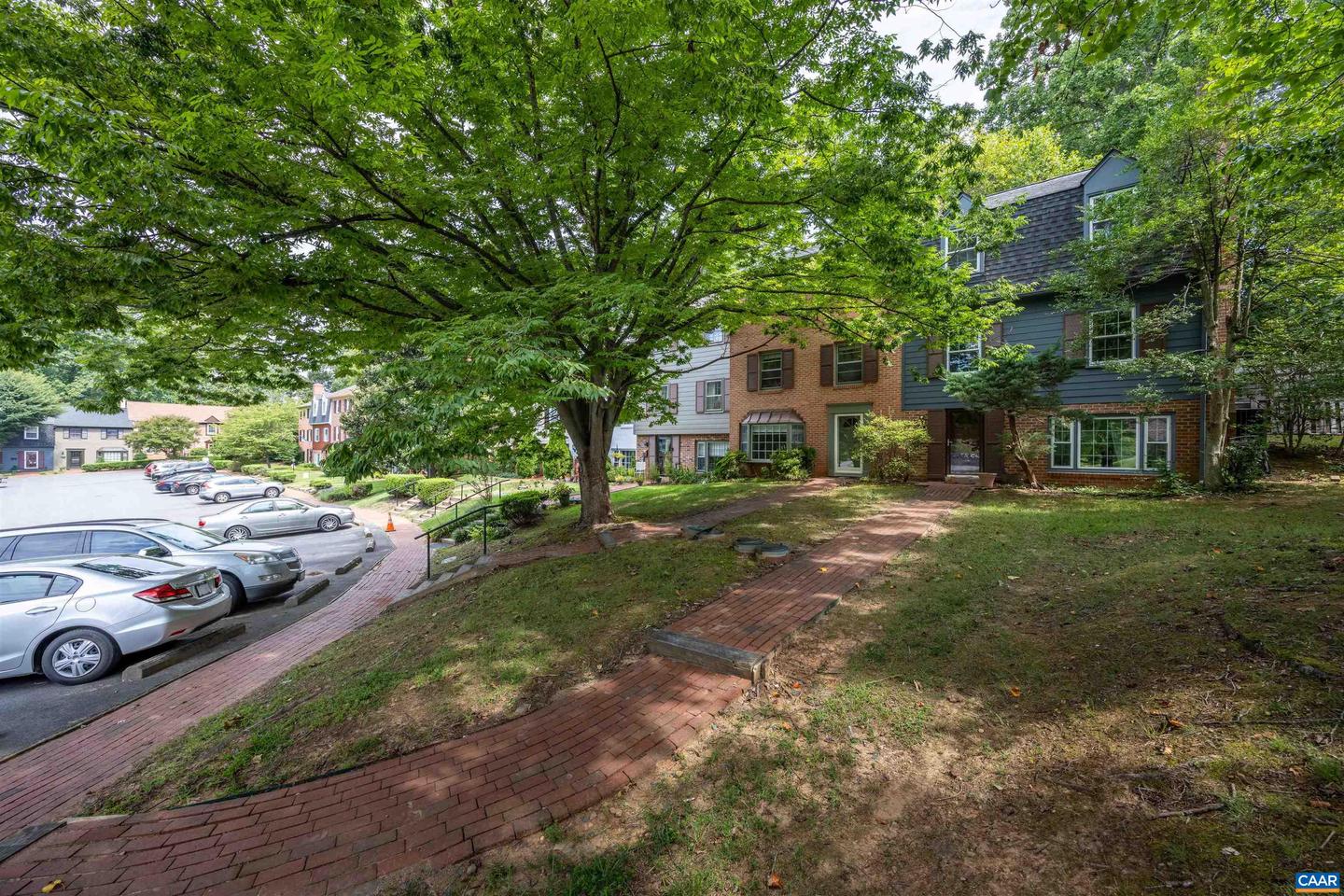 Photo 11 of 34 of 13 Georgetown Green townhome
