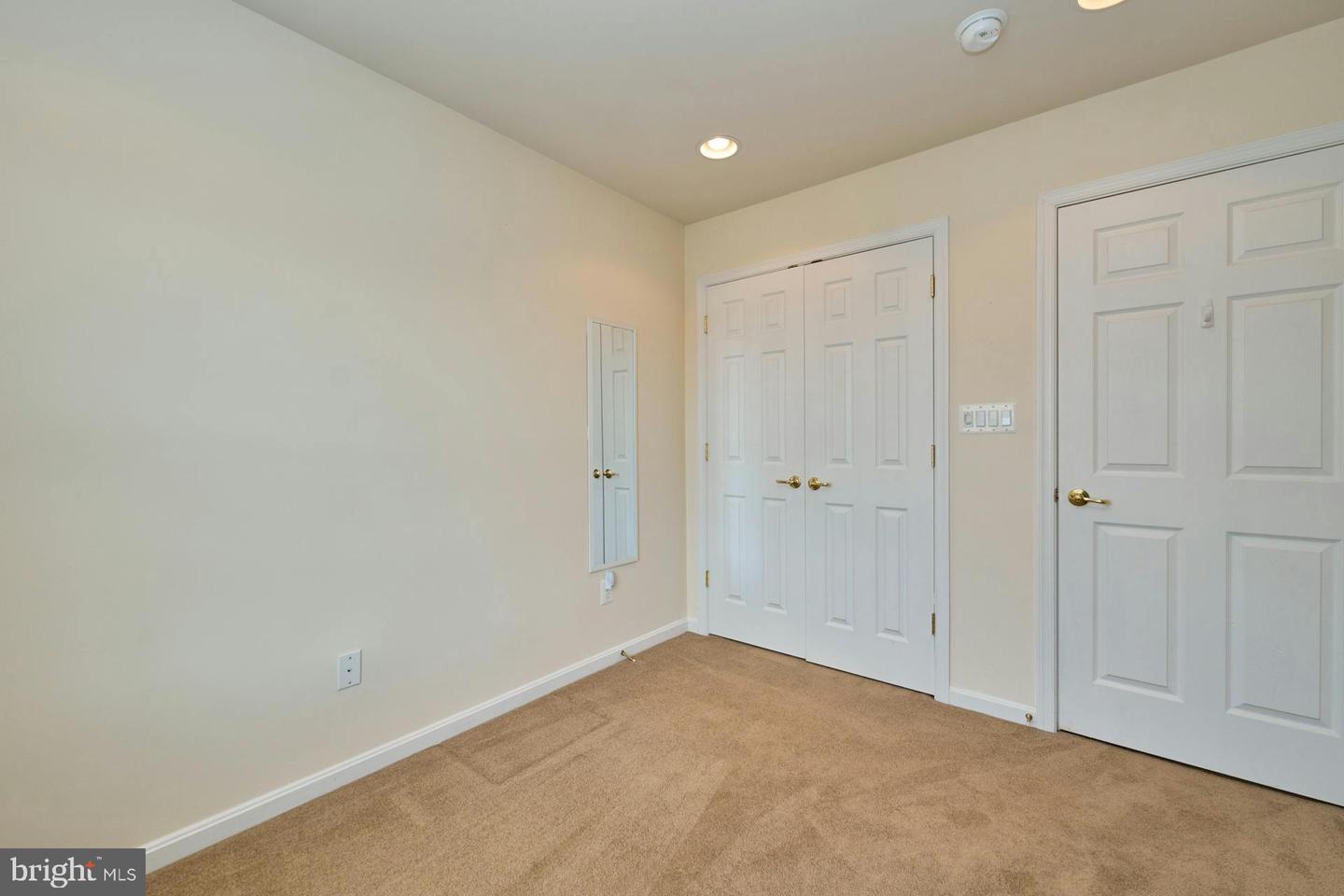 Photo 24 of 32 of 8947 Brewer Creek Pl townhome