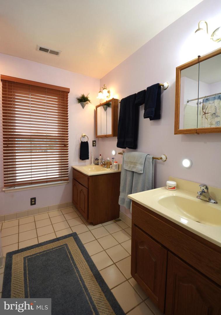 Photo 42 of 76 of 1800 Miners Ridge Dr house