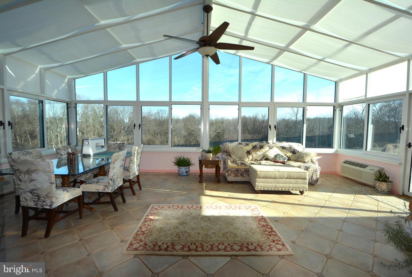 Photo 4 of 76 of 1800 Miners Ridge Dr house