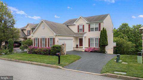 Single Family Residence in Newtown Square PA 131 Columbus AVENUE.jpg