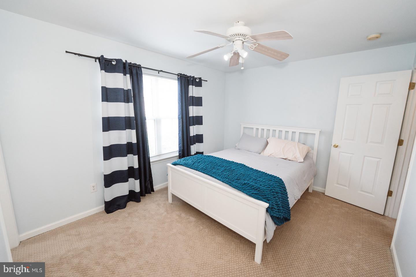 Photo 23 of 35 of 103 Goldfinch Ct townhome
