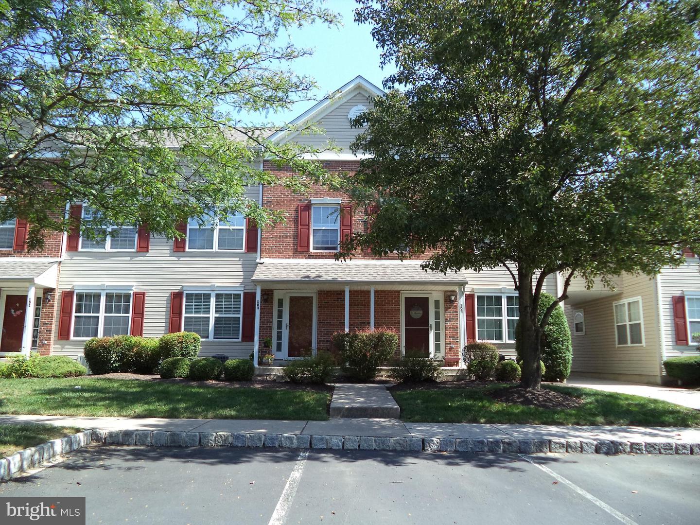 View Warrington, PA 18976 townhome