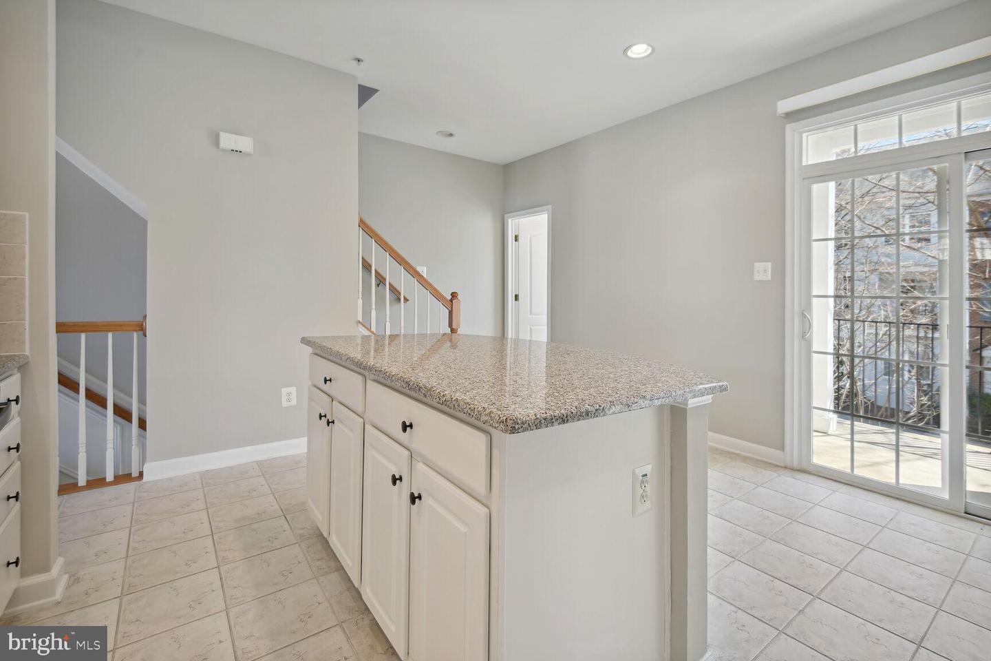 Photo 15 of 36 of 605 Ridgemont Ave townhome