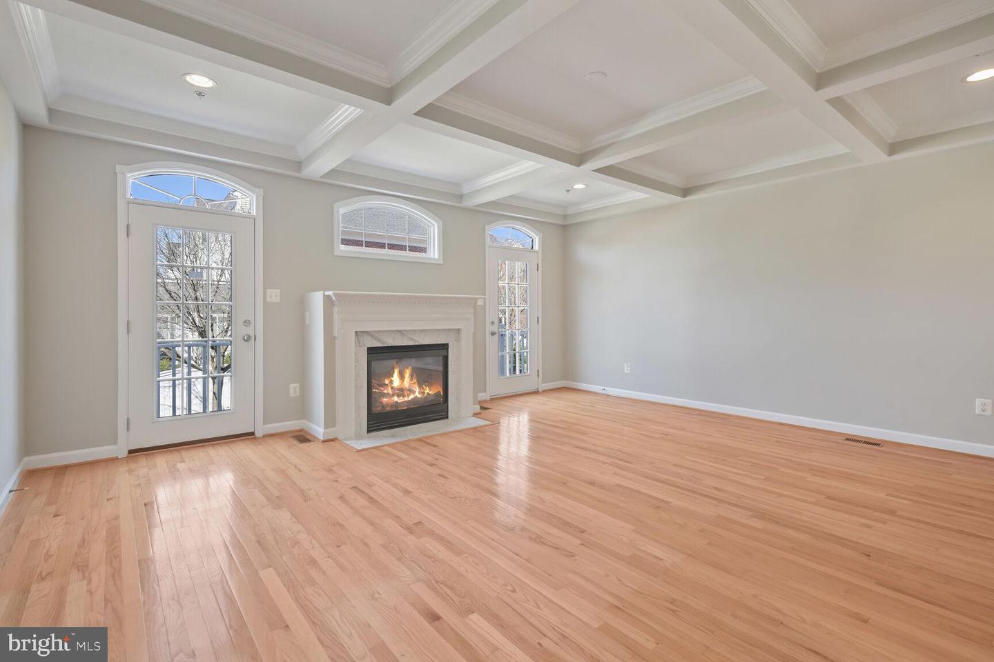 Photo 9 of 36 of 605 Ridgemont Ave townhome