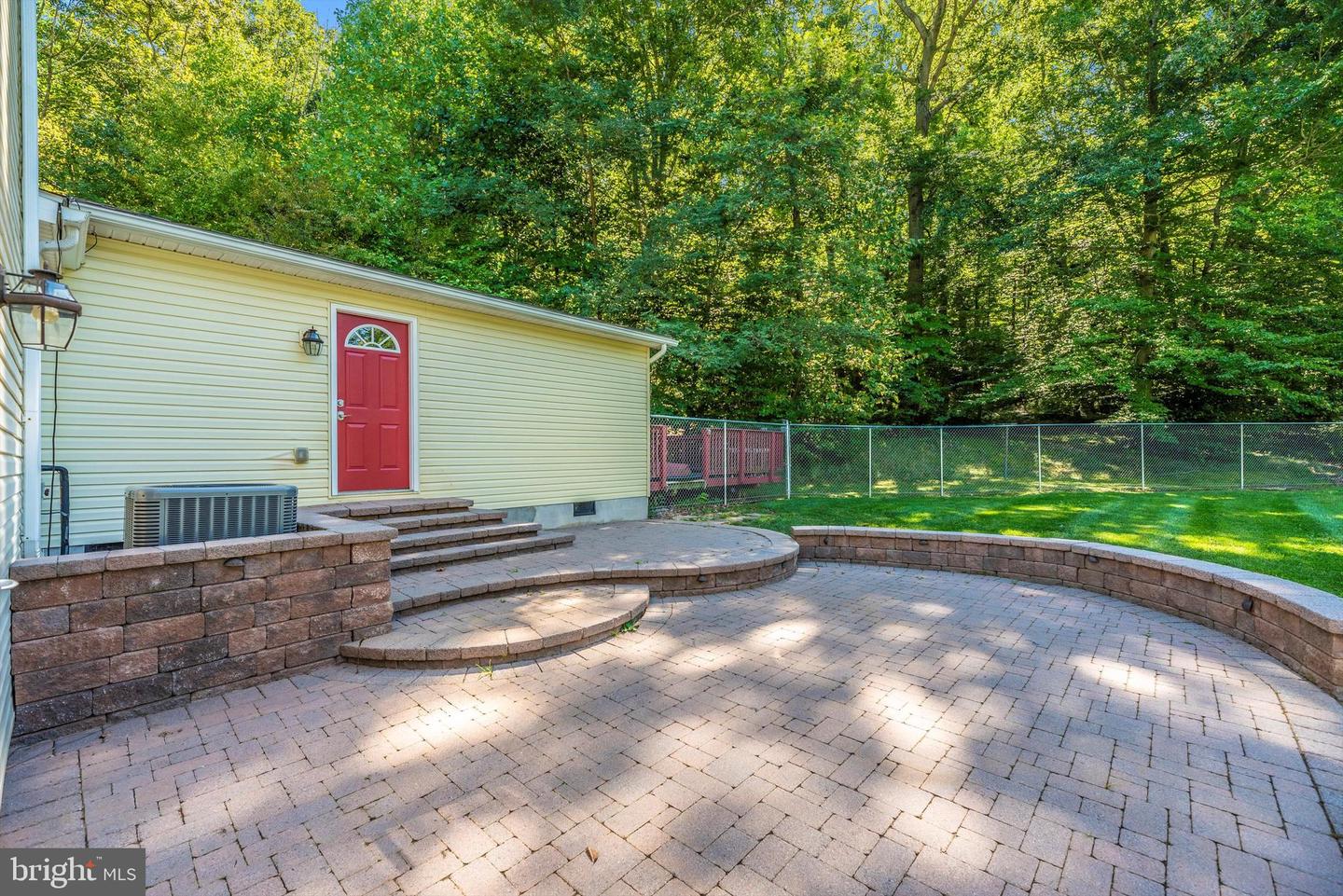 Photo 42 of 51 of 4439 John Draper Rd house