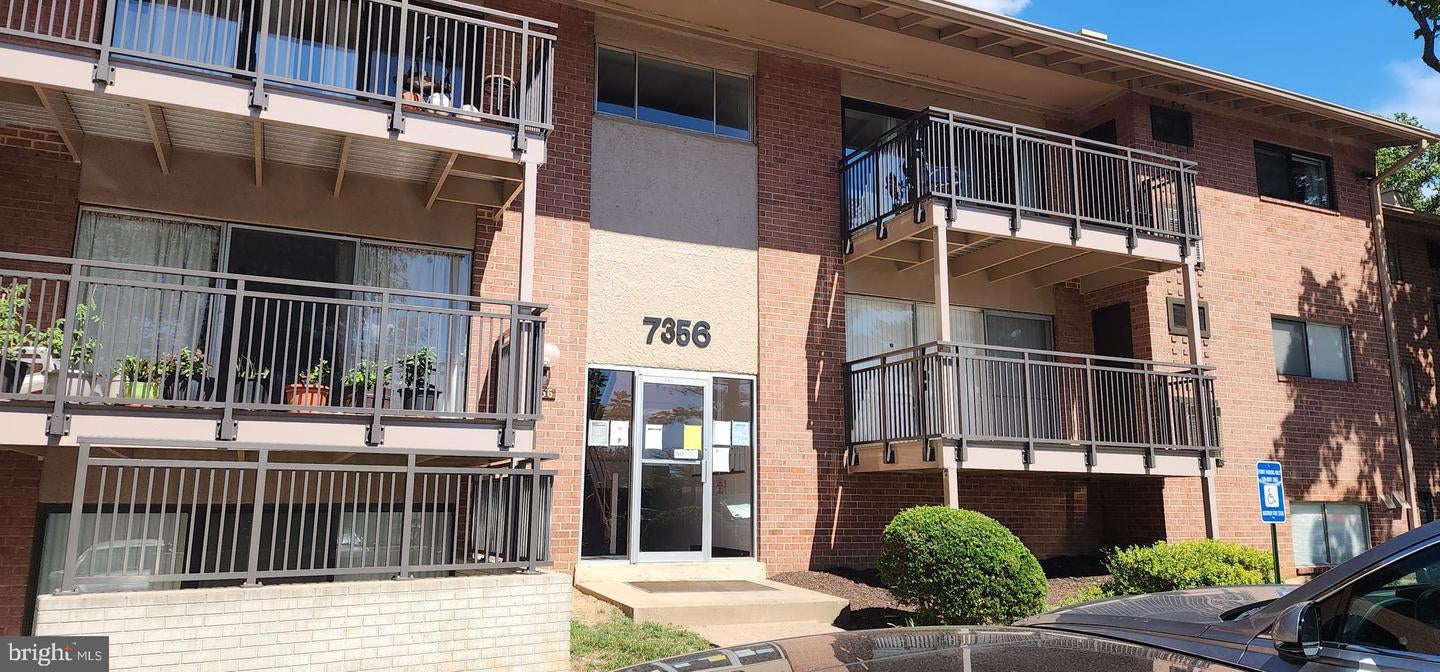 7356 Route 29 Unit 56/203, Falls Church, VA, 22046