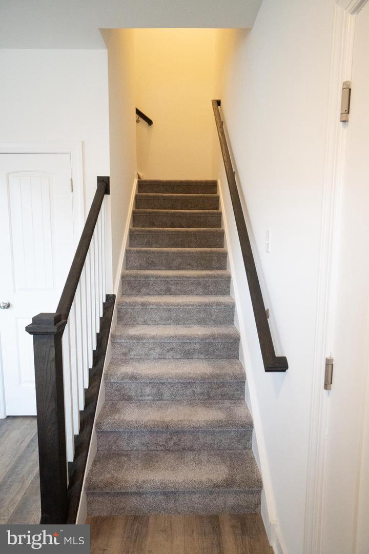 Photo 9 of 22 of 8764 Hillside Way #12 townhome